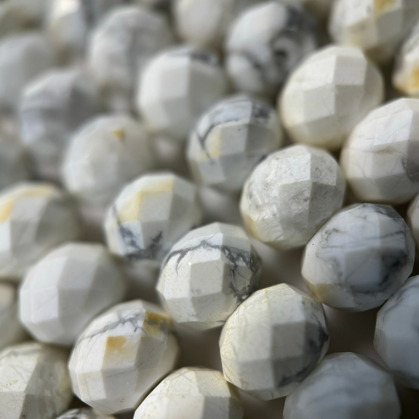 Howlite Faceted Rondelle Beads image 5