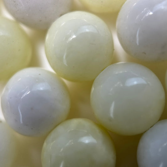 Light Lemon Serpentine Polished Round Beads