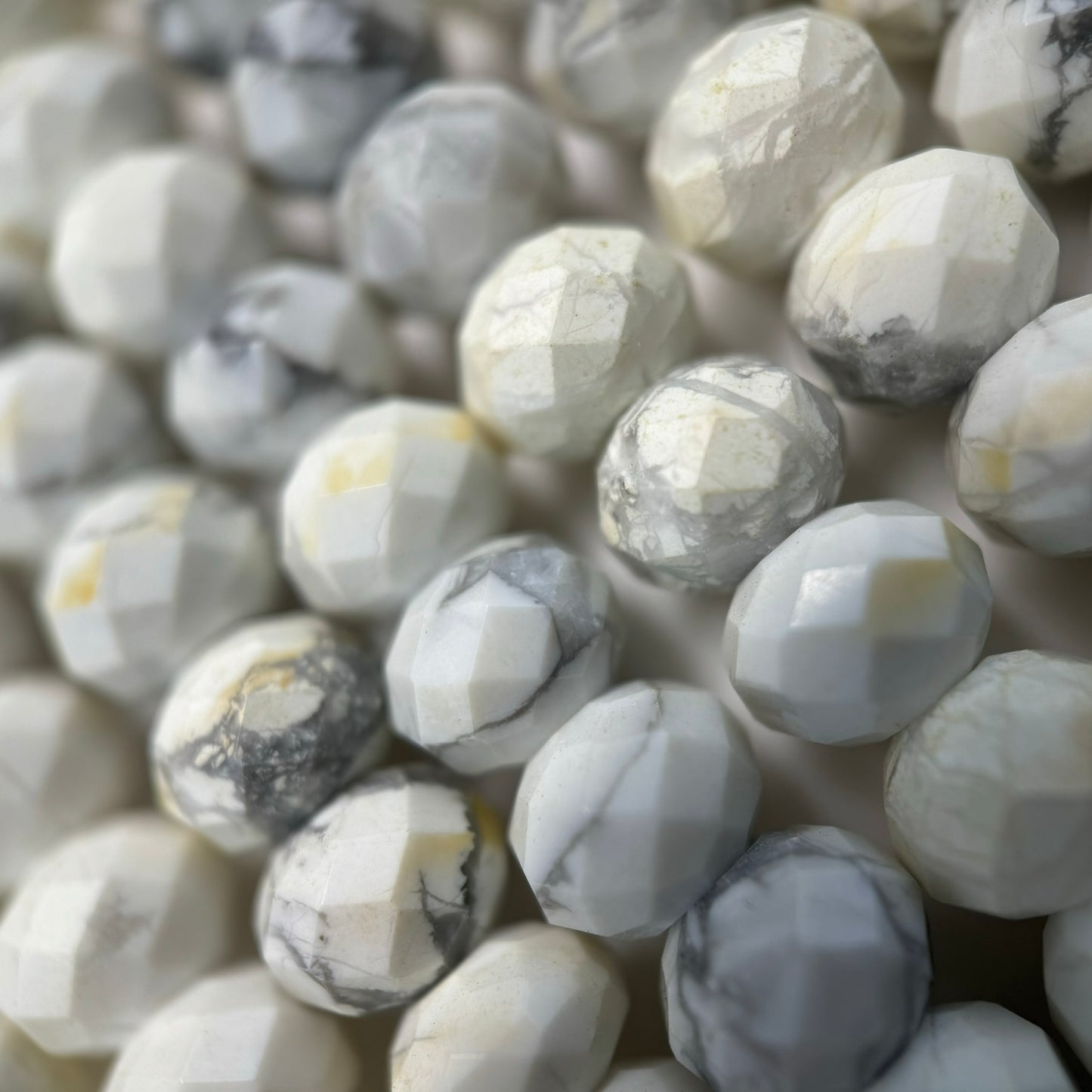 Howlite Faceted Rondelle Beads image 6