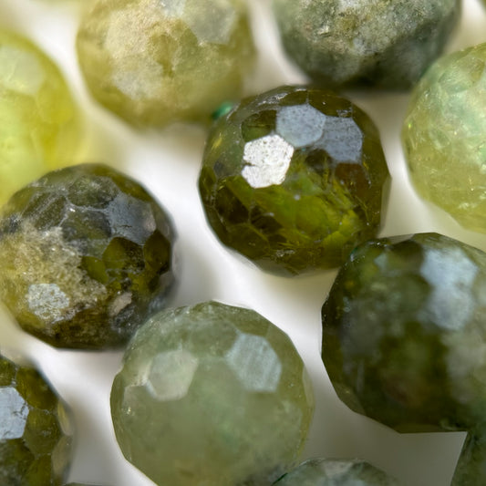 Faceted Green Garnet Beads - Round Shape