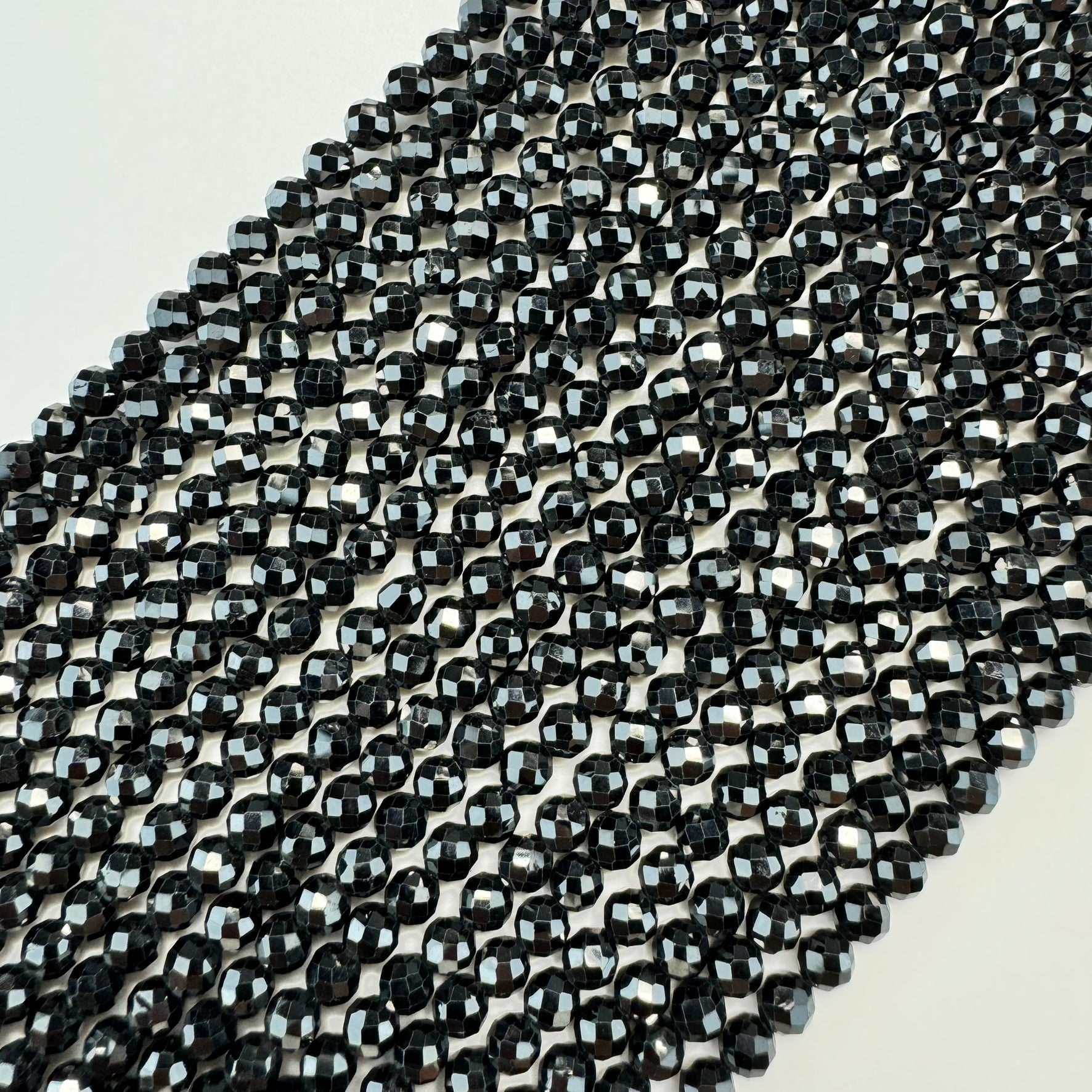 Black Spinel Faceted Round Beads 2.5-4.5mm image 3