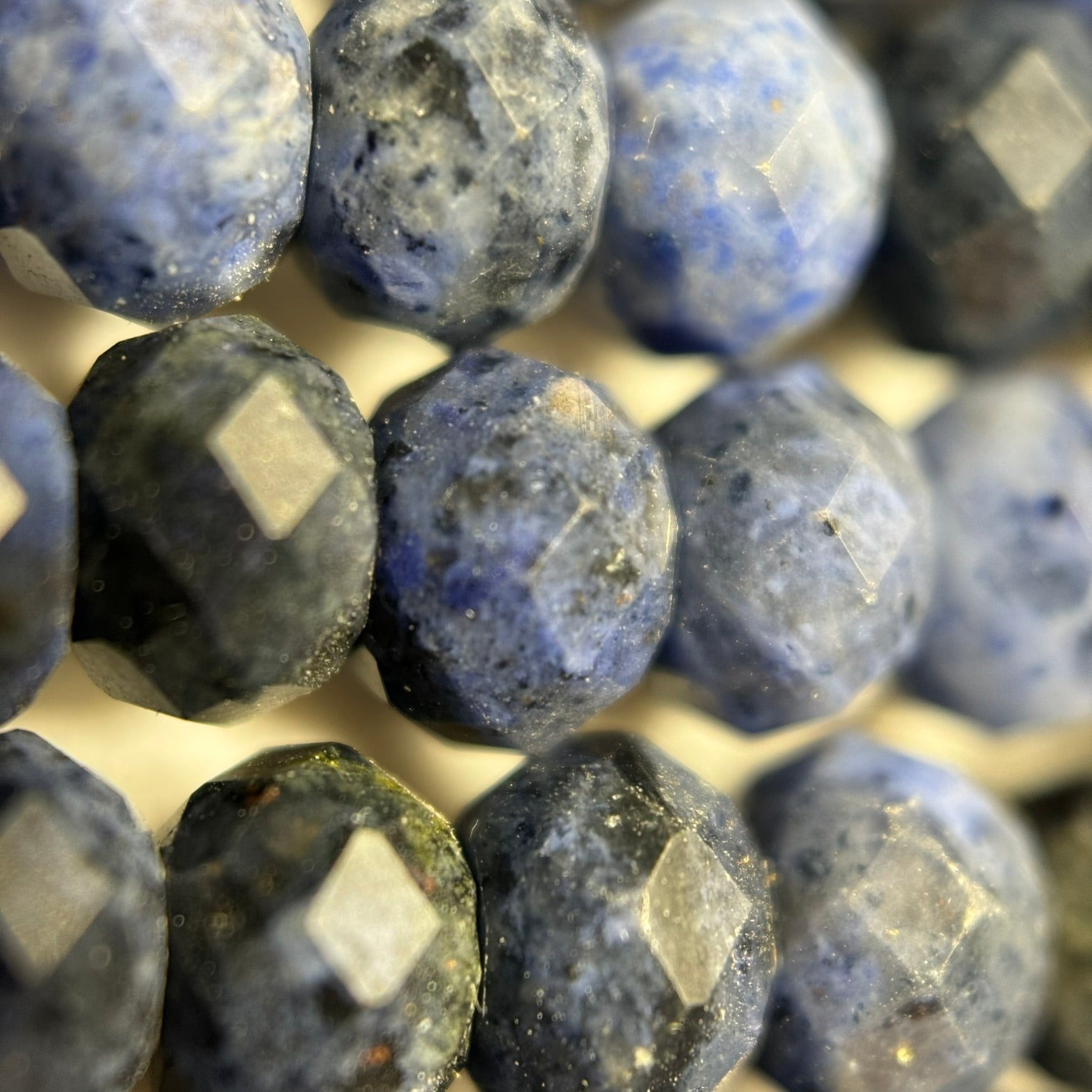 Dumortierite Faceted rondelle Beads (6x4 mm) image 4