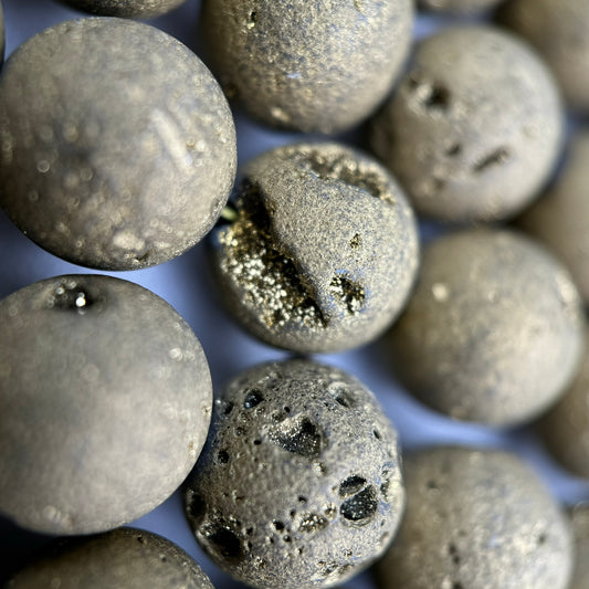 Gold Plated Aura Druzy Round Quartz