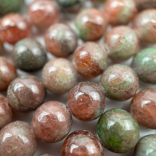 Kashgar Garnet Beads - Polished Round