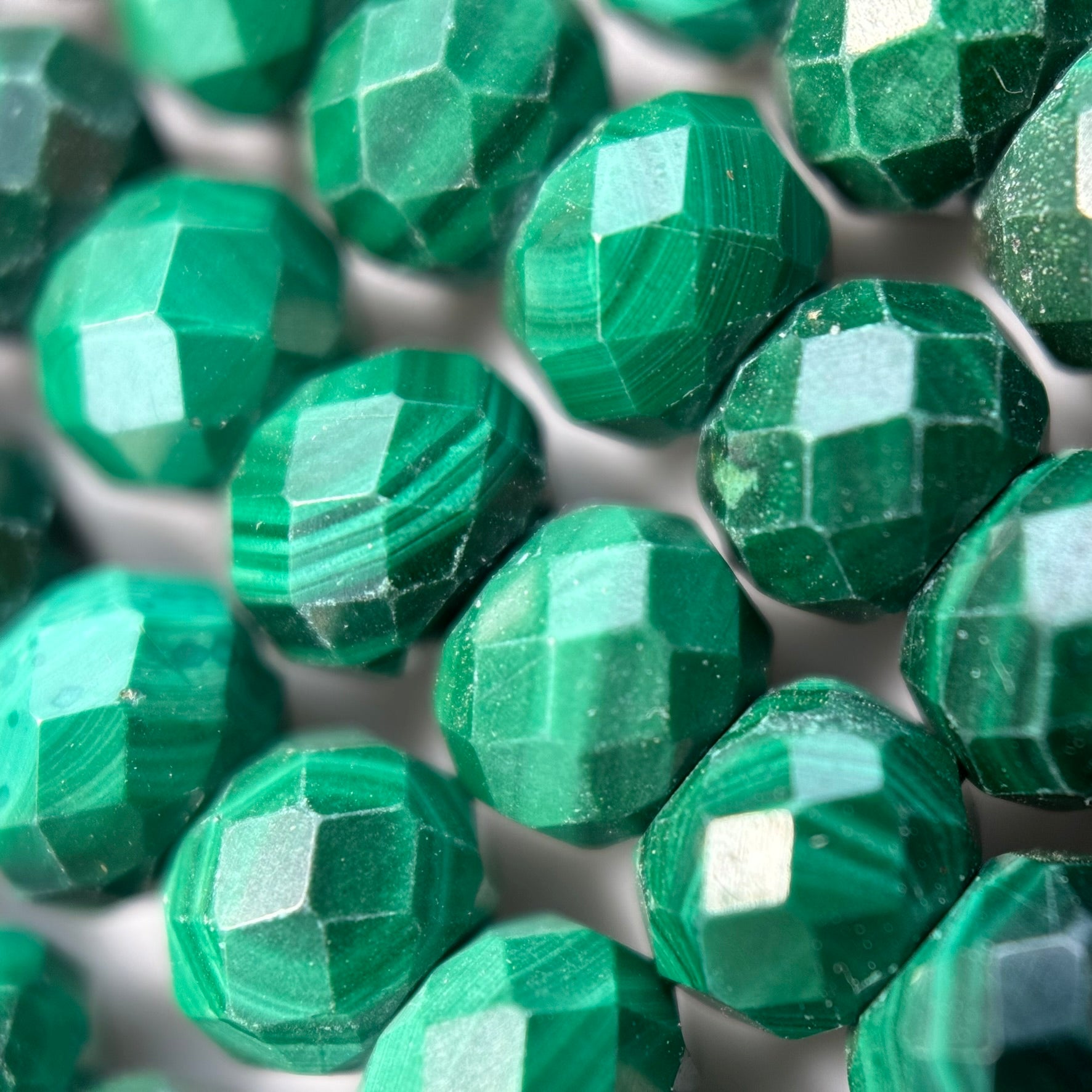 Malachite Faceted Rondelle Beads image 5