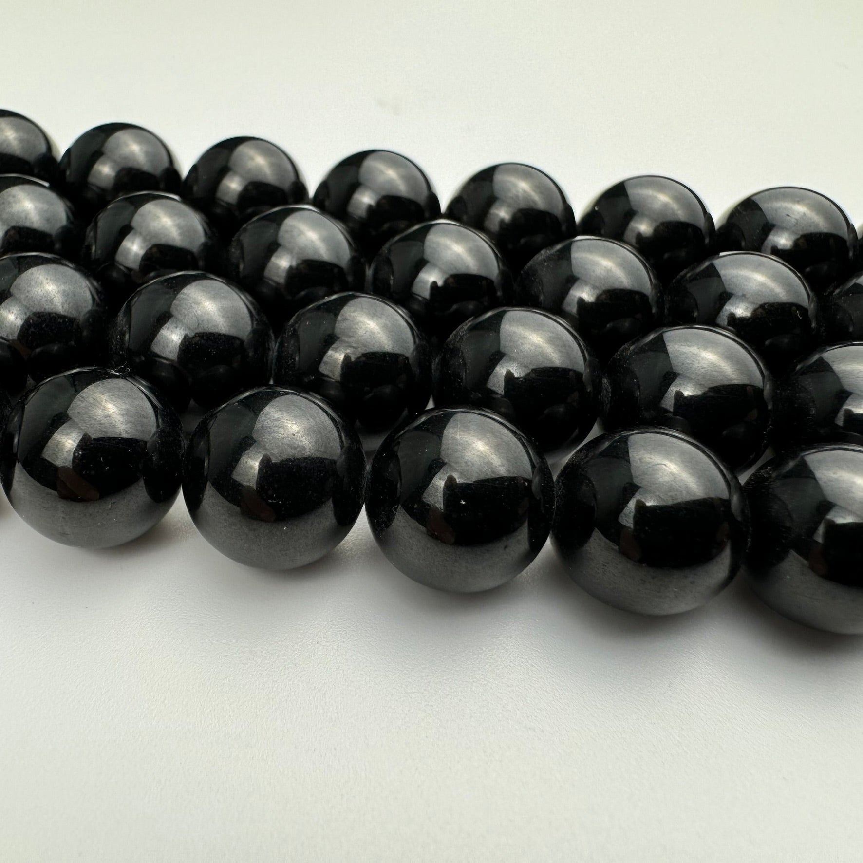 Black Spinel Polished Round Beads image 2