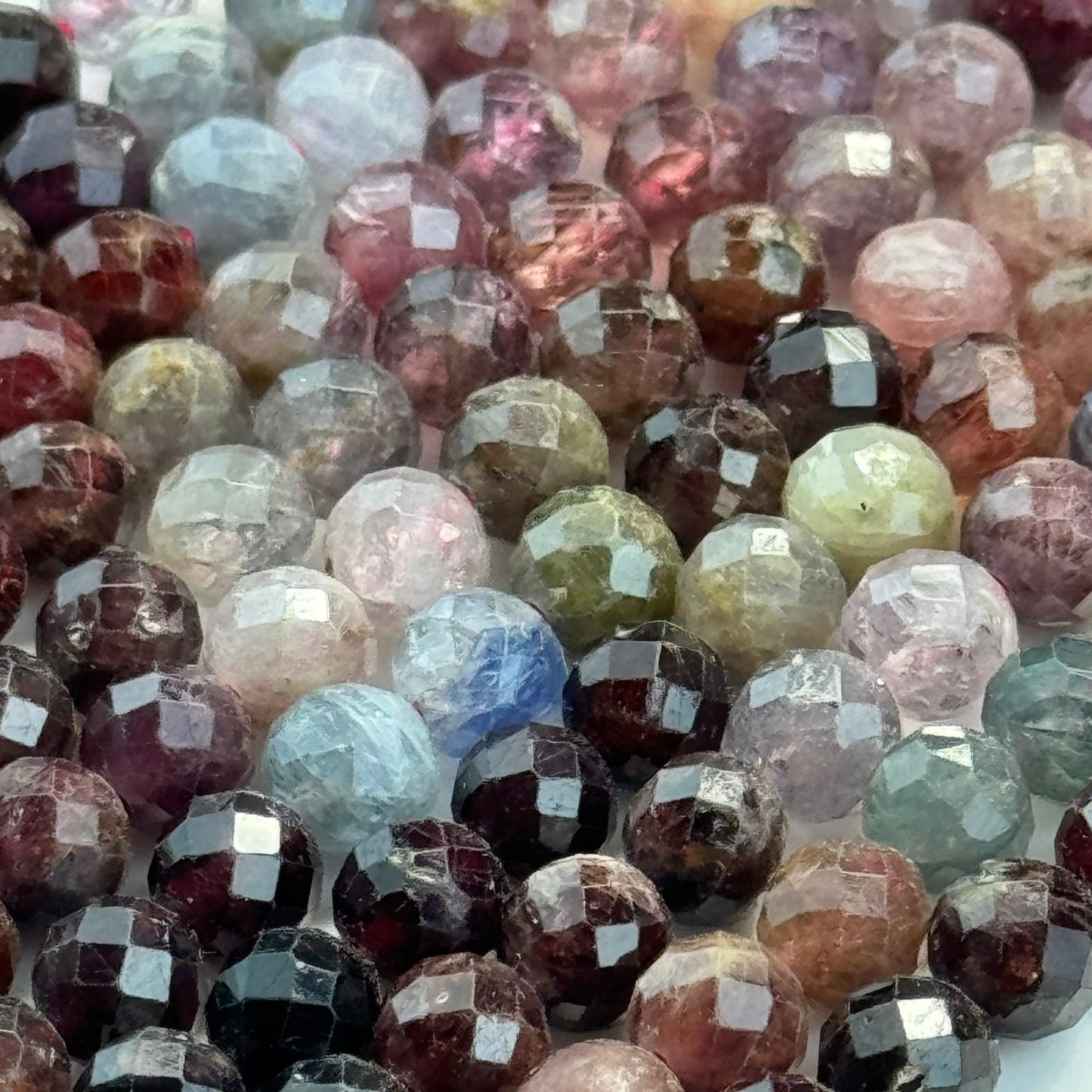 Spinel Faceted Round Beads image 6