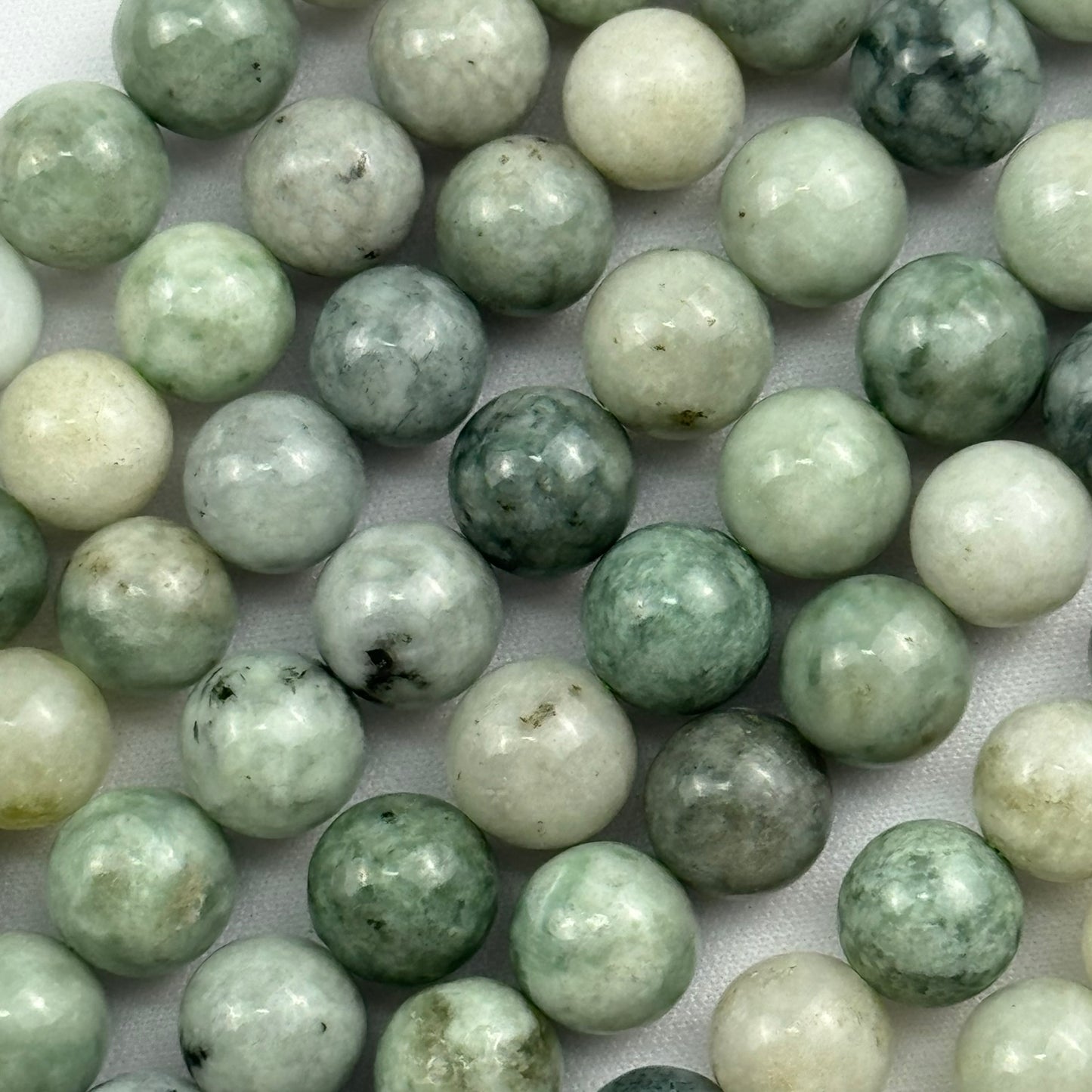 Burmese Green Jade Polished Round Beads image 3