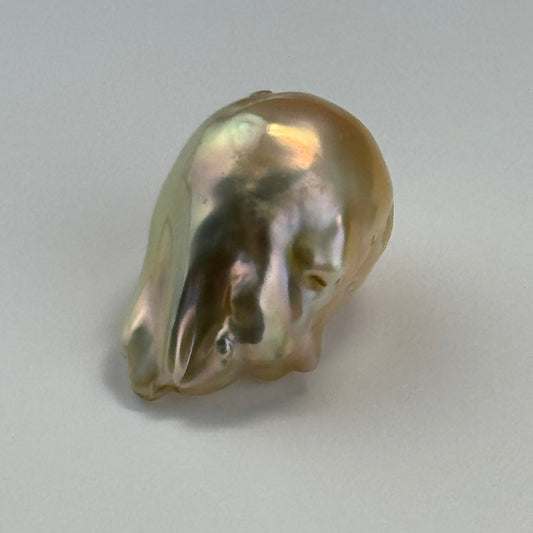 Souffle Golden Freshwater Pearl (AAA Quality)