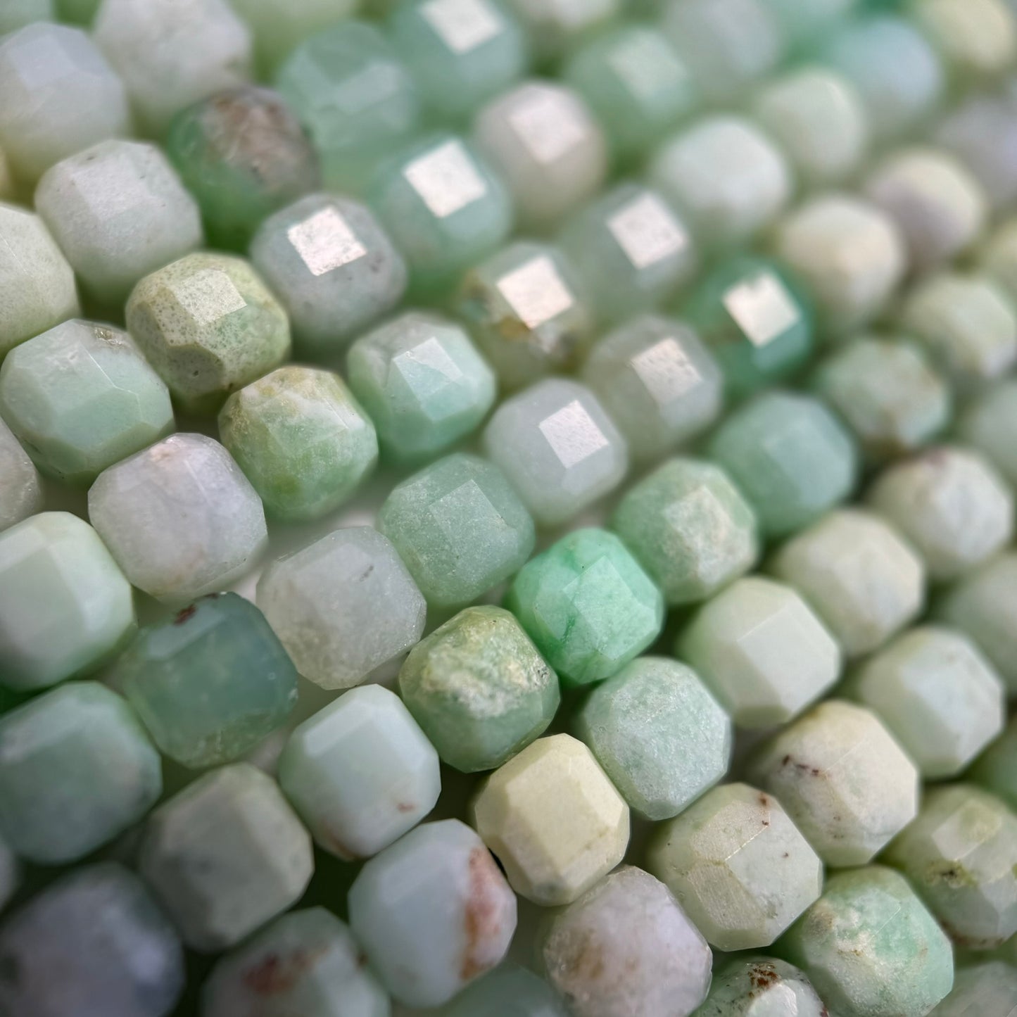 Chrysoprase Square Beads image 8