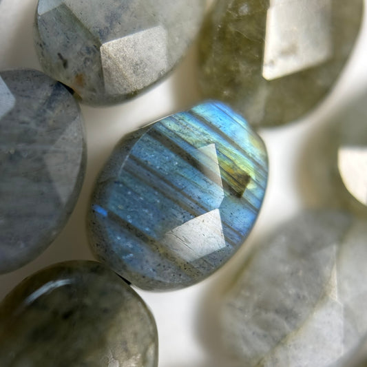 Labradorite Faceted Oval Beads (A Quality)