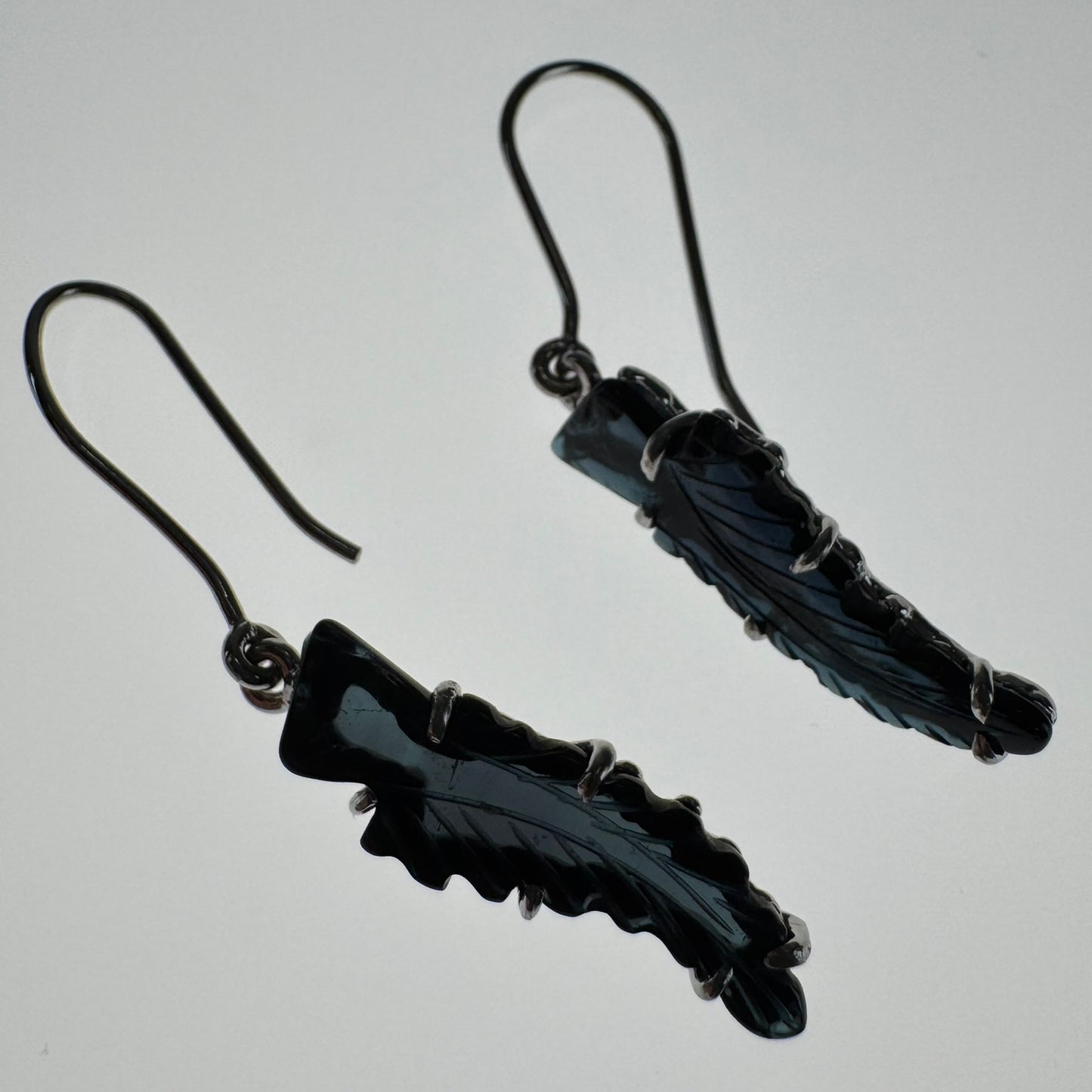 Hand carved blue Tourmaline earring from Brazil, set in sterling silver 925