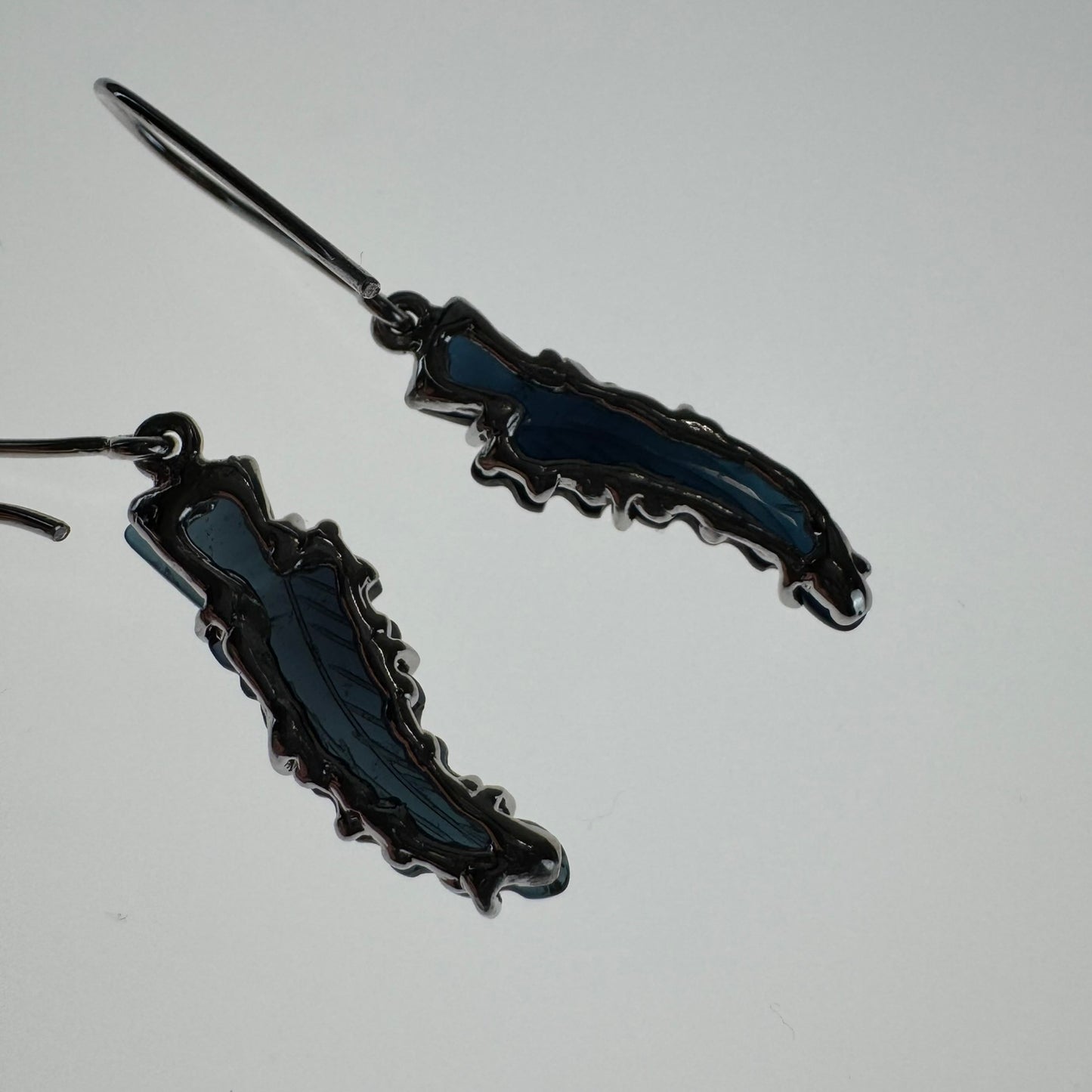 Hand carved blue Tourmaline earring from Brazil, set in sterling silver 925
