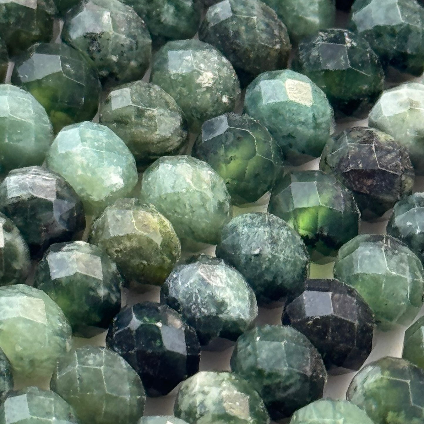 Green Faceted Serpentine Beads - Rondelle Beads