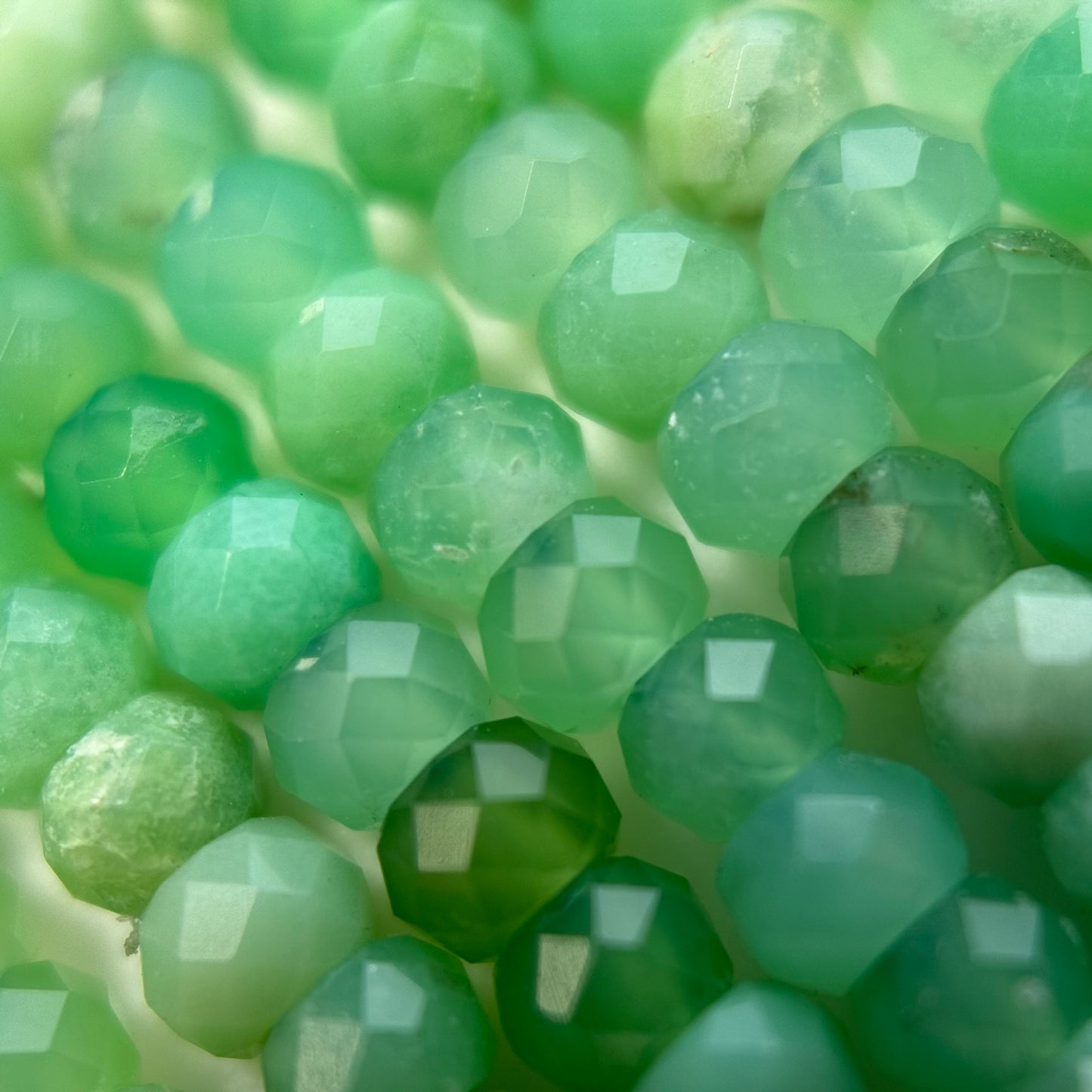Chrysoprase Beads - Faceted Rondelle - Single Cut