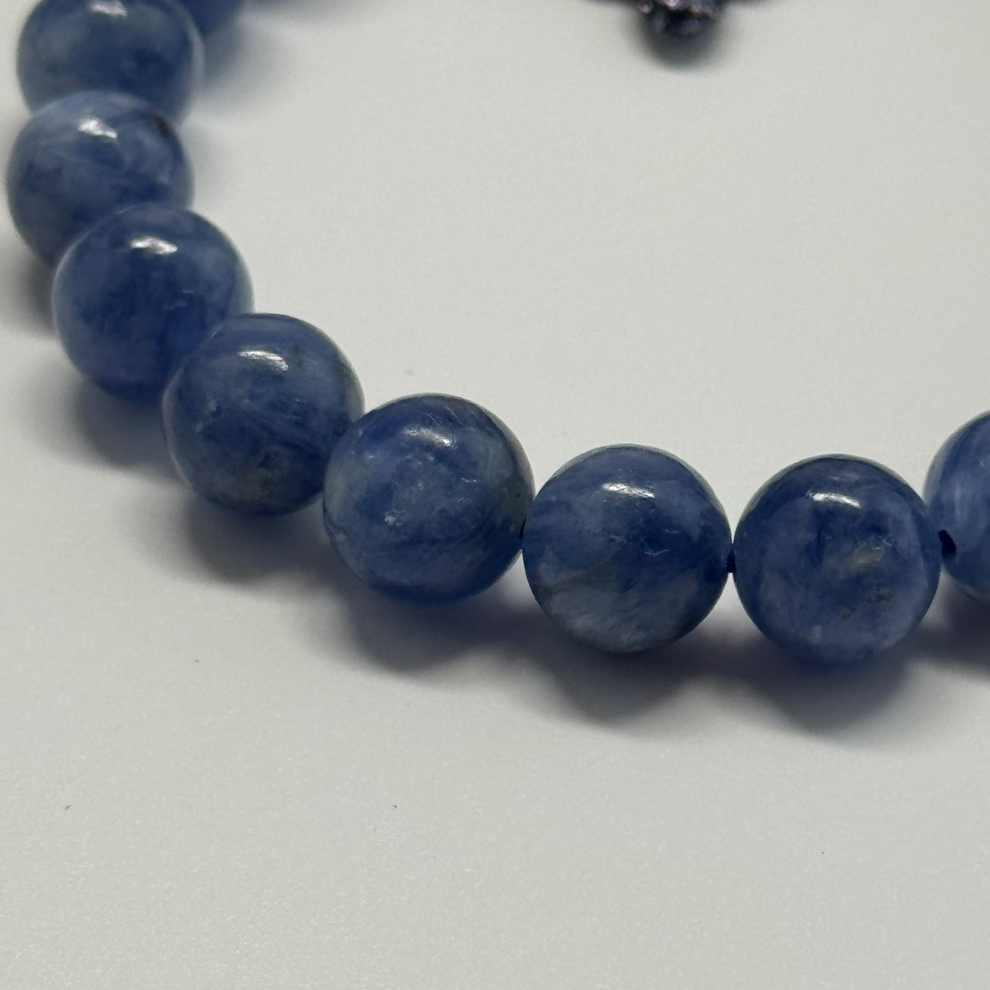 Kyanite Bracelet – Elegant Beaded Jewelry for Everyday Wear