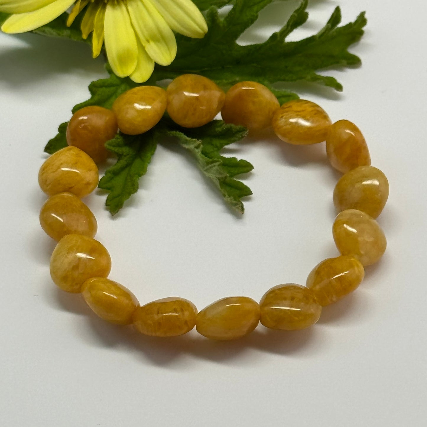 Yellow Quartz Bracelet – Heart-Shaped Natural Gemstone