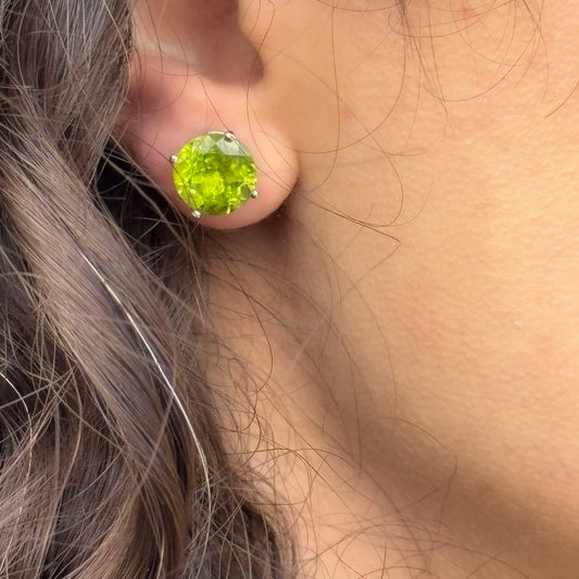 Handmade Round Peridot Earrings in 925 Sterling Silver - Prong Set Style