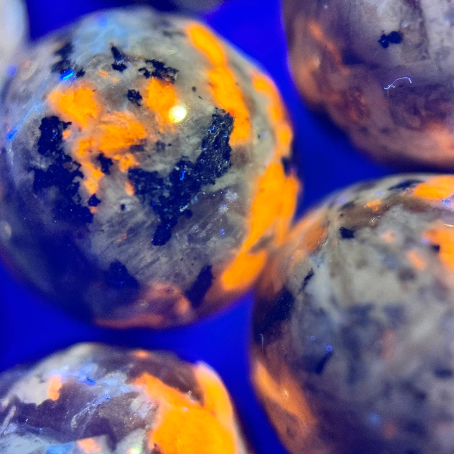 Yooperlite Polished Round Beads image 7