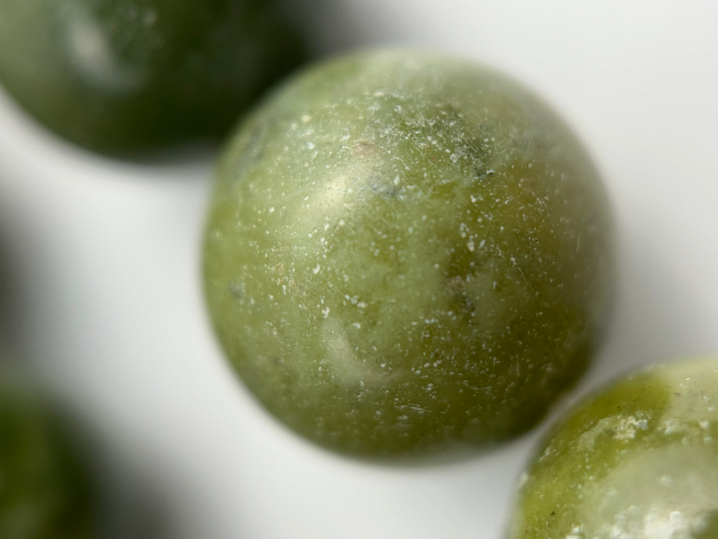 Green/Olive Serpentine Polished Round Beads image 3