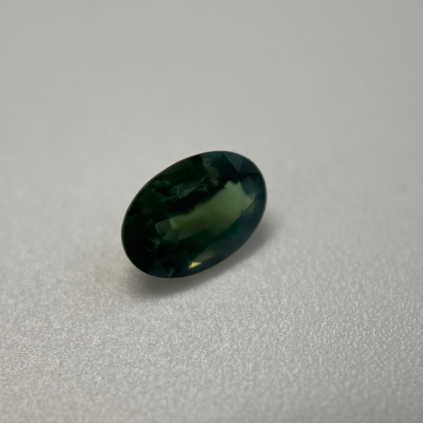 Natural Faceted Loose Alexandrite Gemstone image 5