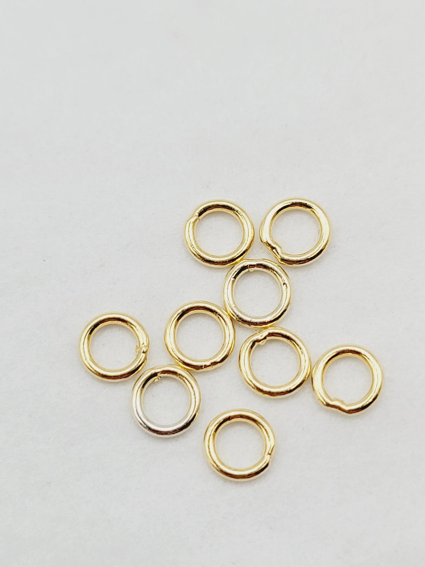 4mm Jump Rings | Closed (Gold-Plated) image 0
