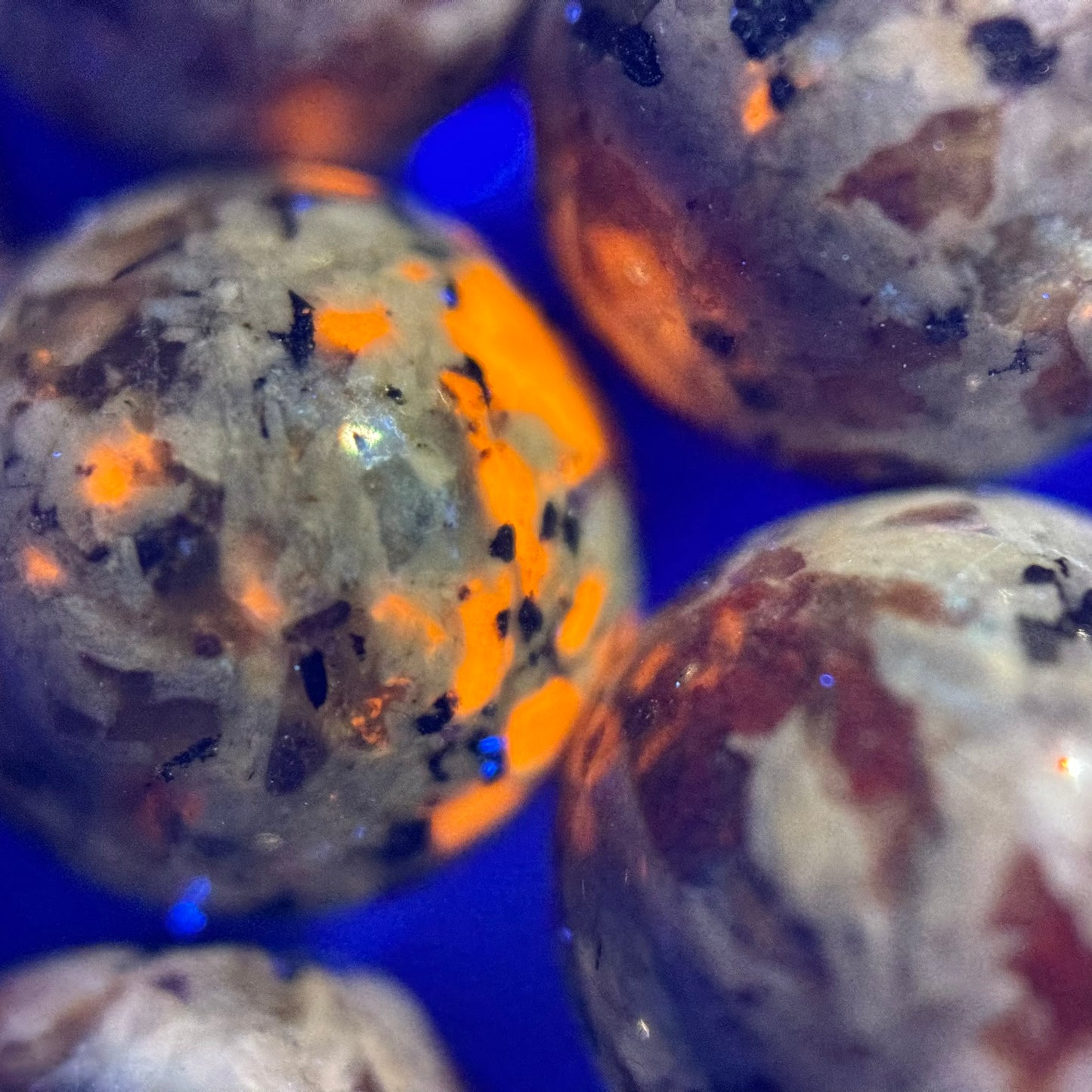 Yooperlite Polished Round Beads image 9