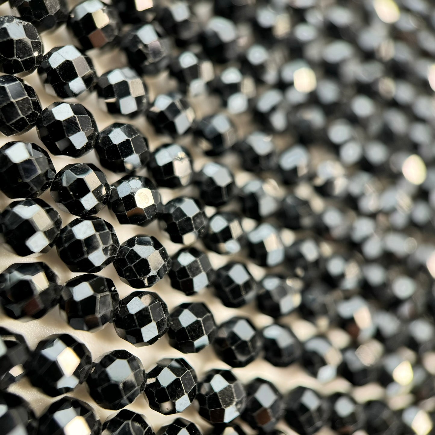 Black Spinel Faceted Round Beads 2.5-4.5mm image 2