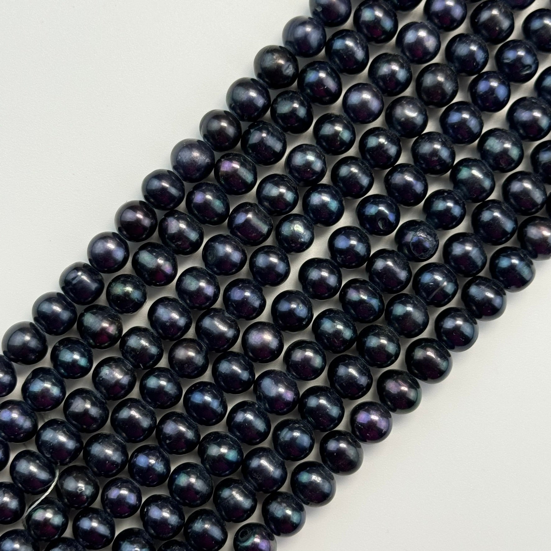 Dyed Black Pearl  image 0