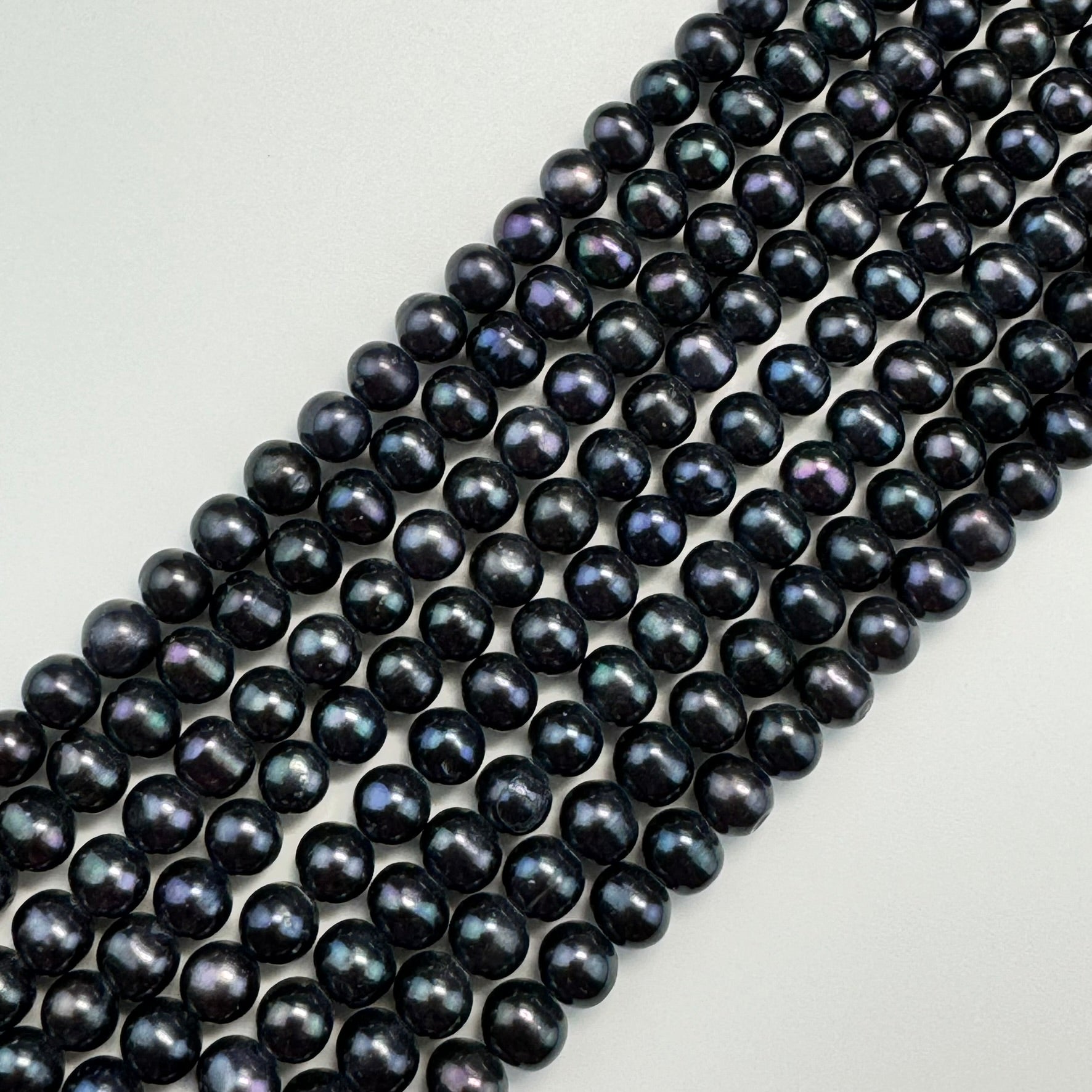 Dyed Black Pearl  image 3