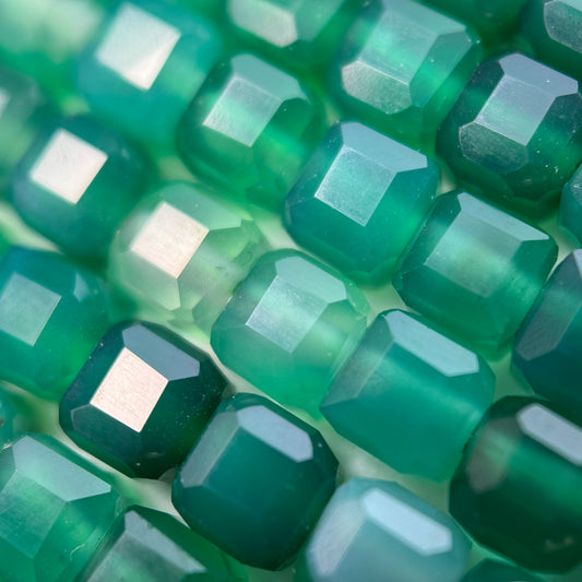 Green Dyed Chalcedony Beads - Faceted Square