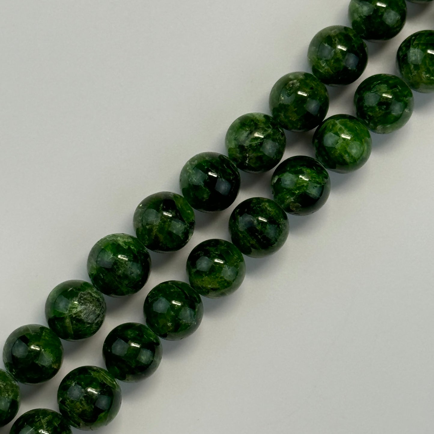 Diopside AAA Polished Round Beads image 4