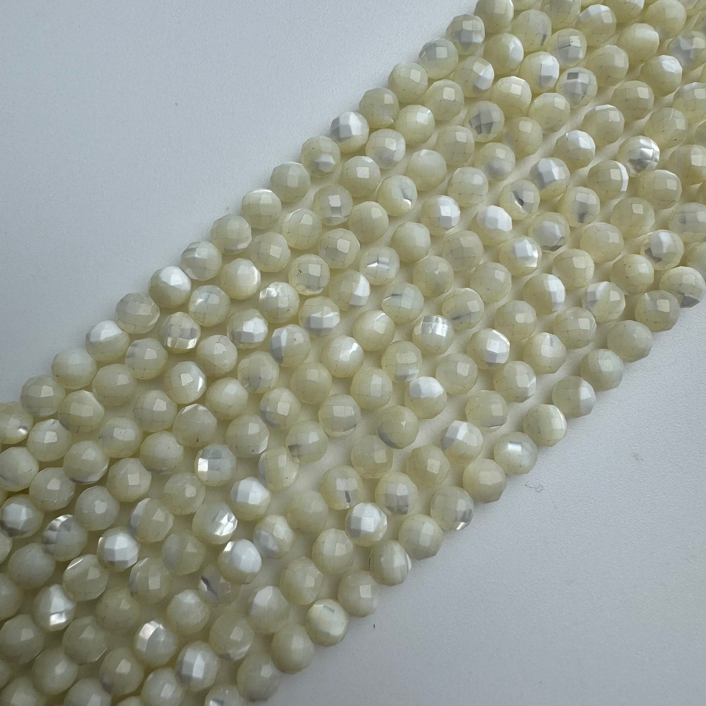 White Mother of Pearls Faceted Round Beads image 9