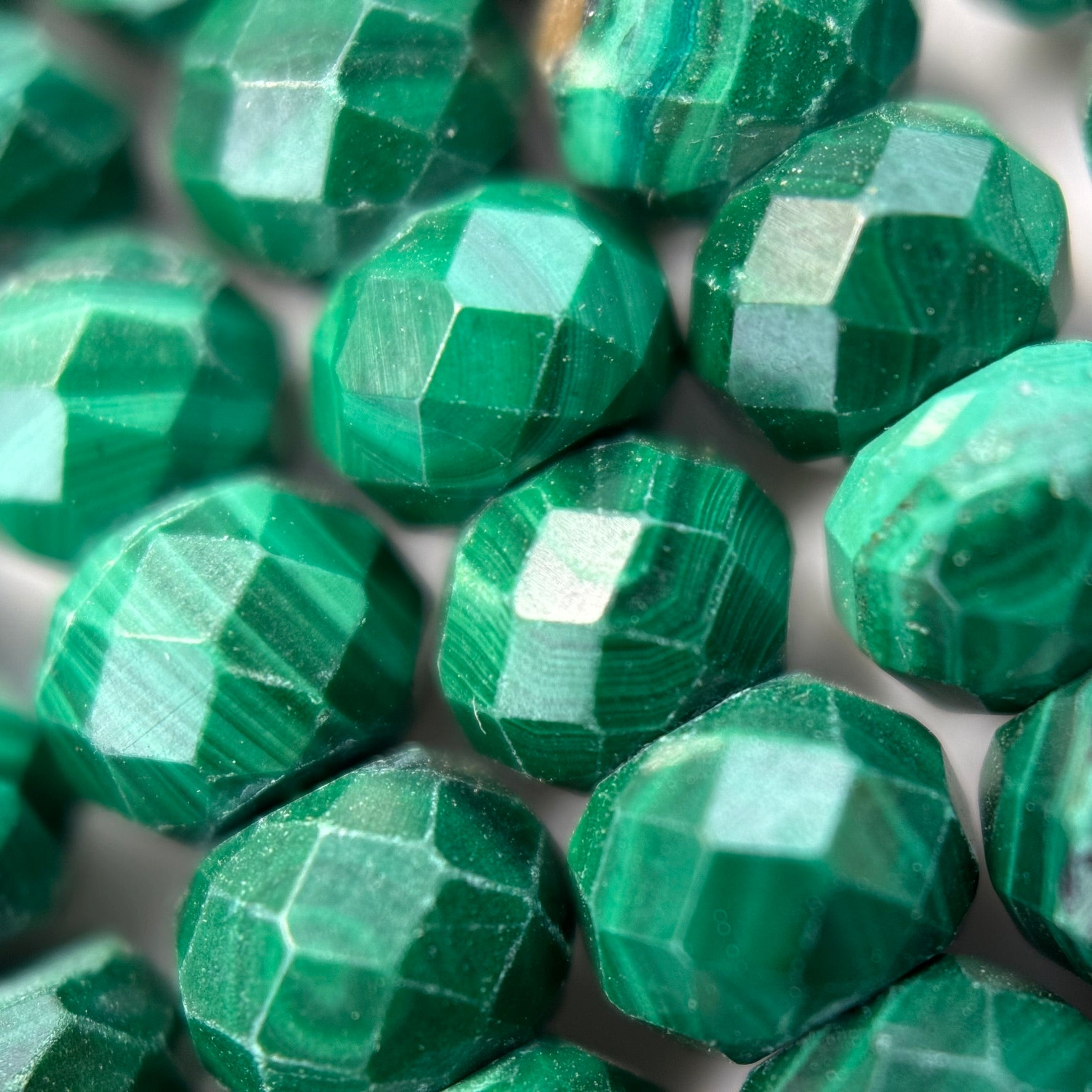 Malachite Faceted Rondelle Beads image 3