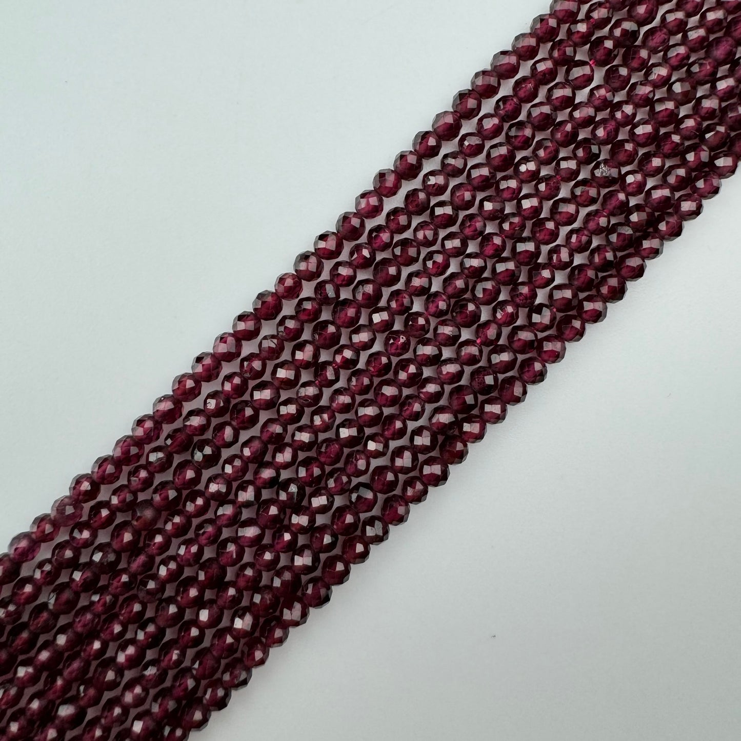 Rhodolite Grape Garnet Faceted Round Beads (15 ¾ inches = 40 cm) image 4