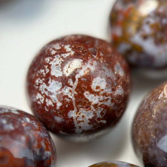 Fancy Red Agate Gemsotnes