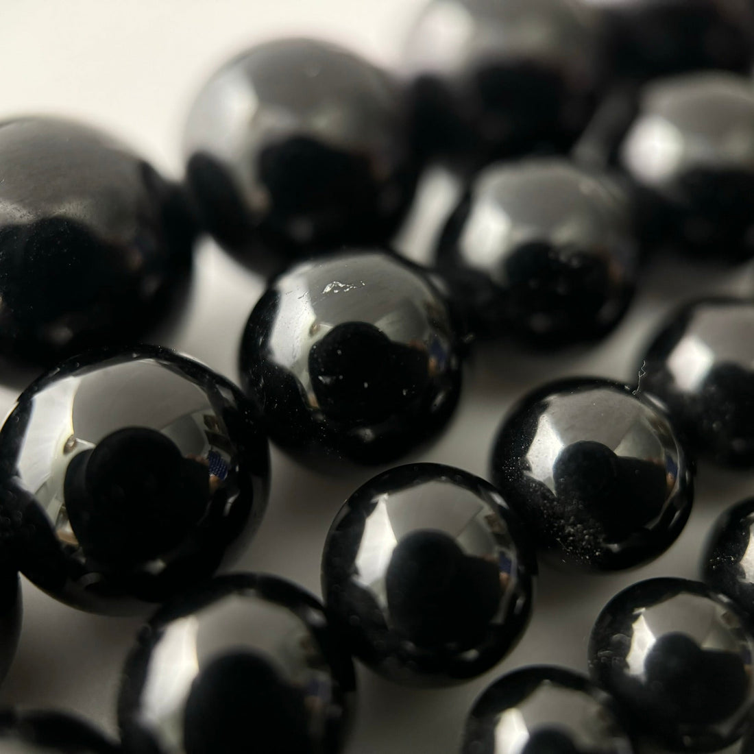 black onyx polished round beads used in beaded bracelet design