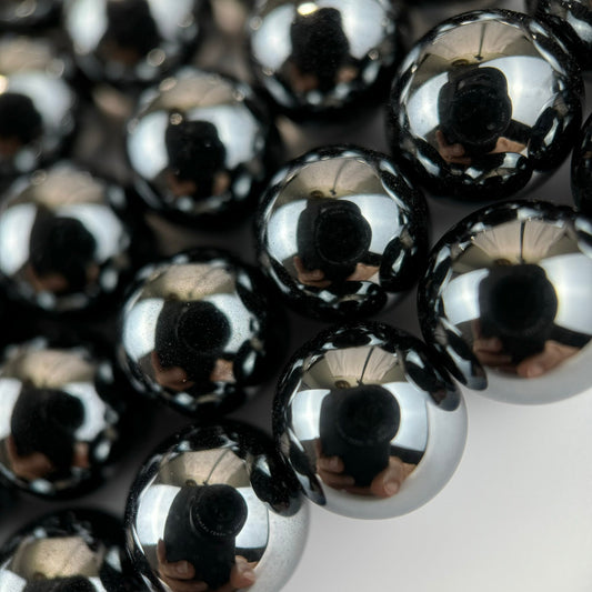hematite polished round beads used in crystal bracelet making