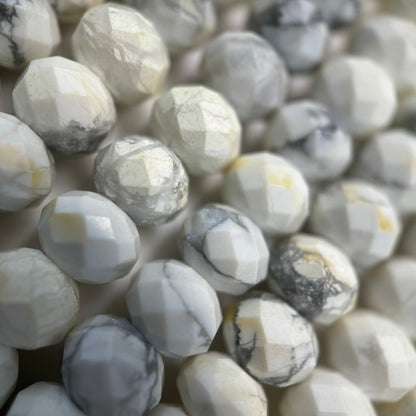 Howlite Faceted Rondelle Beads image 6