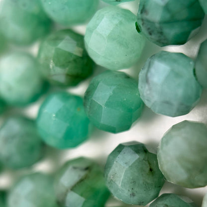 Emerald Faceted Round Beads image 10
