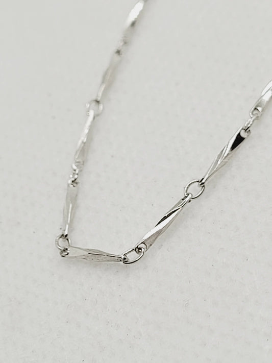 16ÃƒÆ’Ã‚Â¢ÃƒÂ¢Ã¢â‚¬Å¡Ã‚Â¬Ãƒâ€šÃ‚Â 1.5x6mm Twist Chain | 925 Sterling Silver image 0