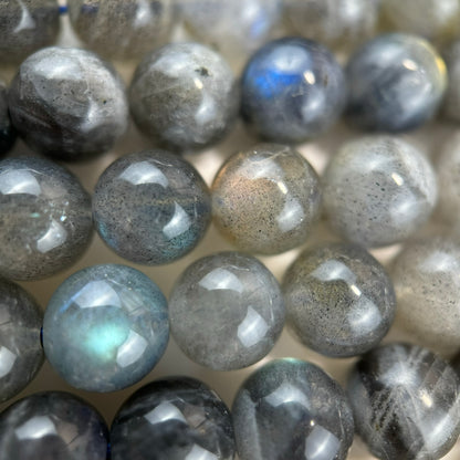 Labradorite Polished Round Beads  - Regular image 2