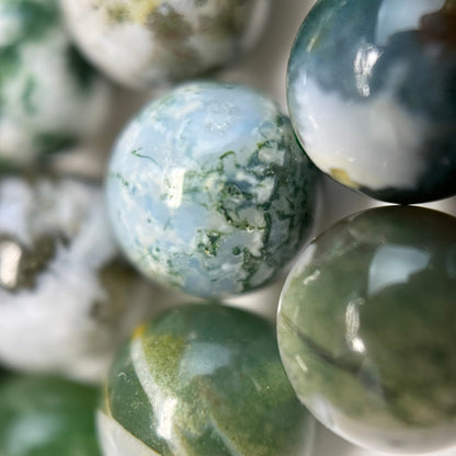 Tree Moss Agate Polished Round Beads image 7