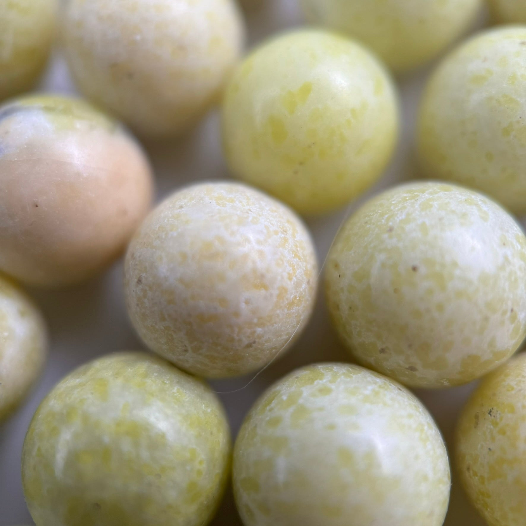 Lemon Serpentine Polished Round Beads image 3