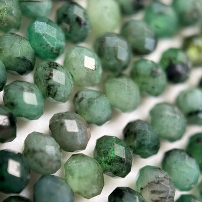 Emerald Faceted Rondelle Beads image 7