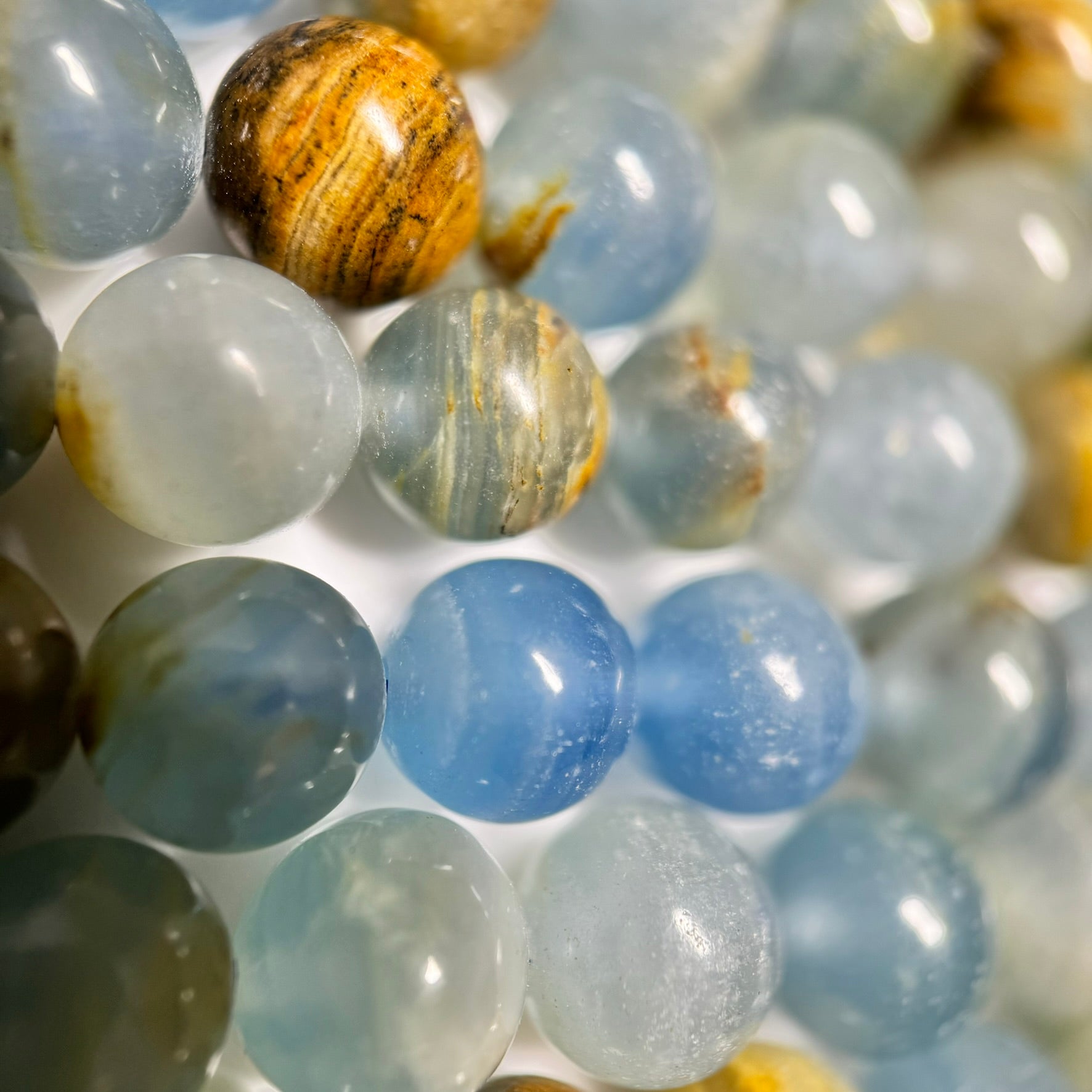 Blue Onyx Polished  Round Beads image 2
