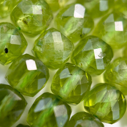 Peridot Square Beads image 1