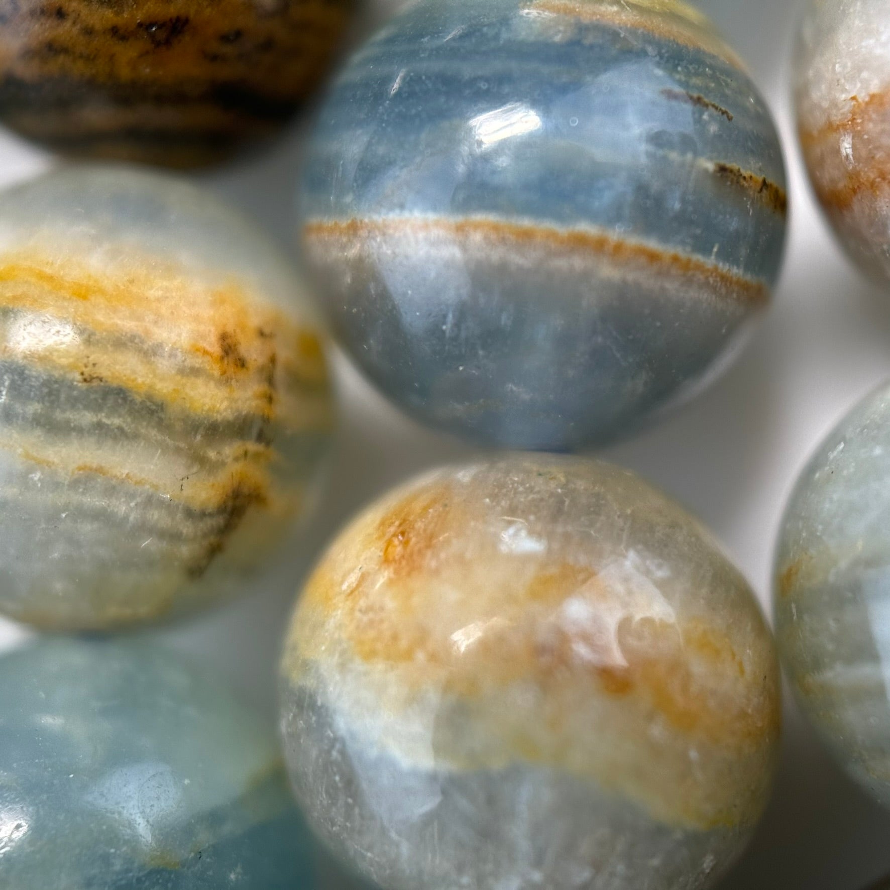Blue Onyx Polished  Round Beads image 8