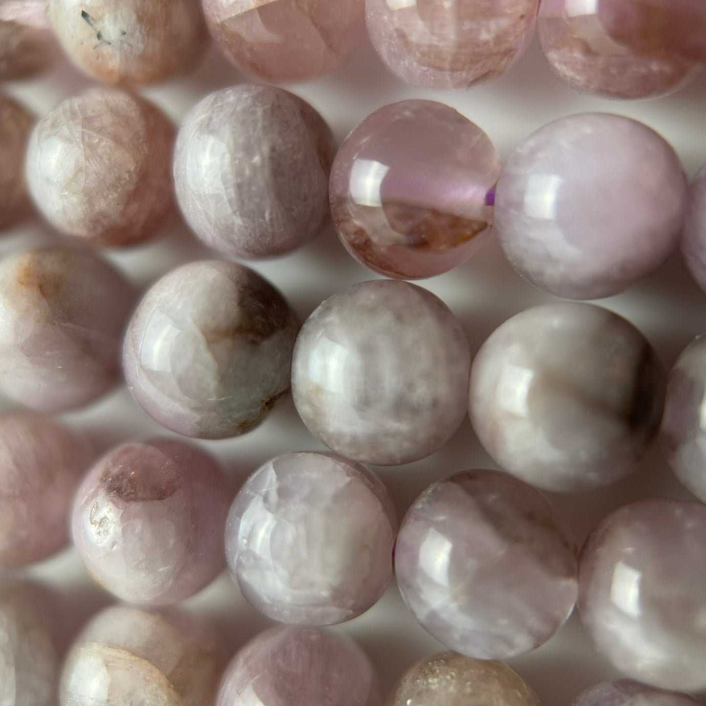 Kunzite Polished  Round Beads image 1