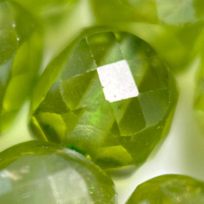 Peridot Square Beads image 2